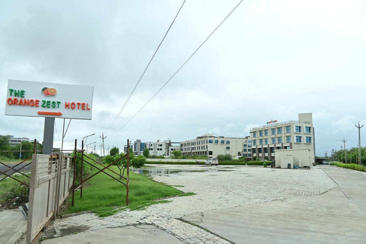 The Orange Zest Hotel Vithalpur ภายนอก รูปภาพ